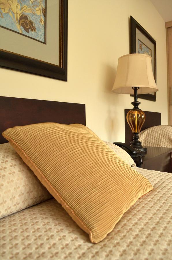 Midtown La Paz Otel Dış mekan fotoğraf